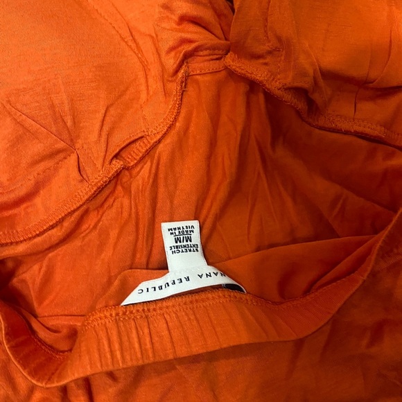 Banana Republic NWOT Orange Halter Neck Top With Wood Buckle Detail - Picture 5 of 7